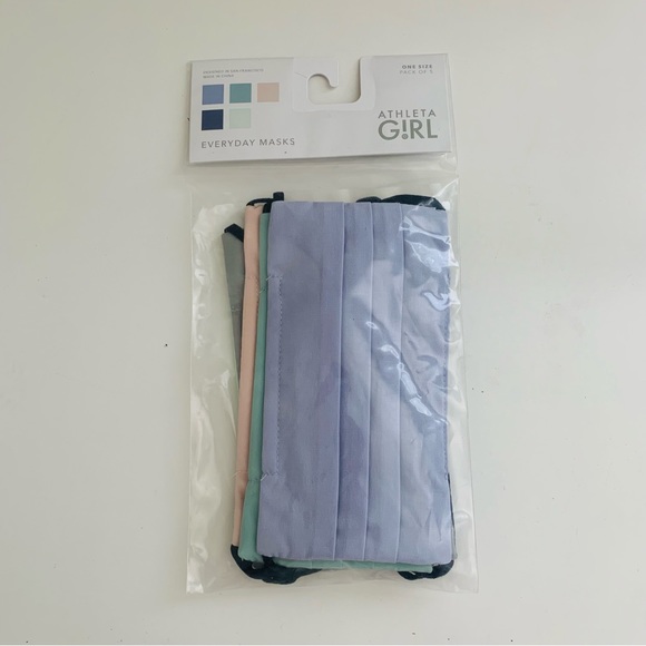 New 5-Pack Athleta Girls Adjustable Masks - Picture 2 of 4